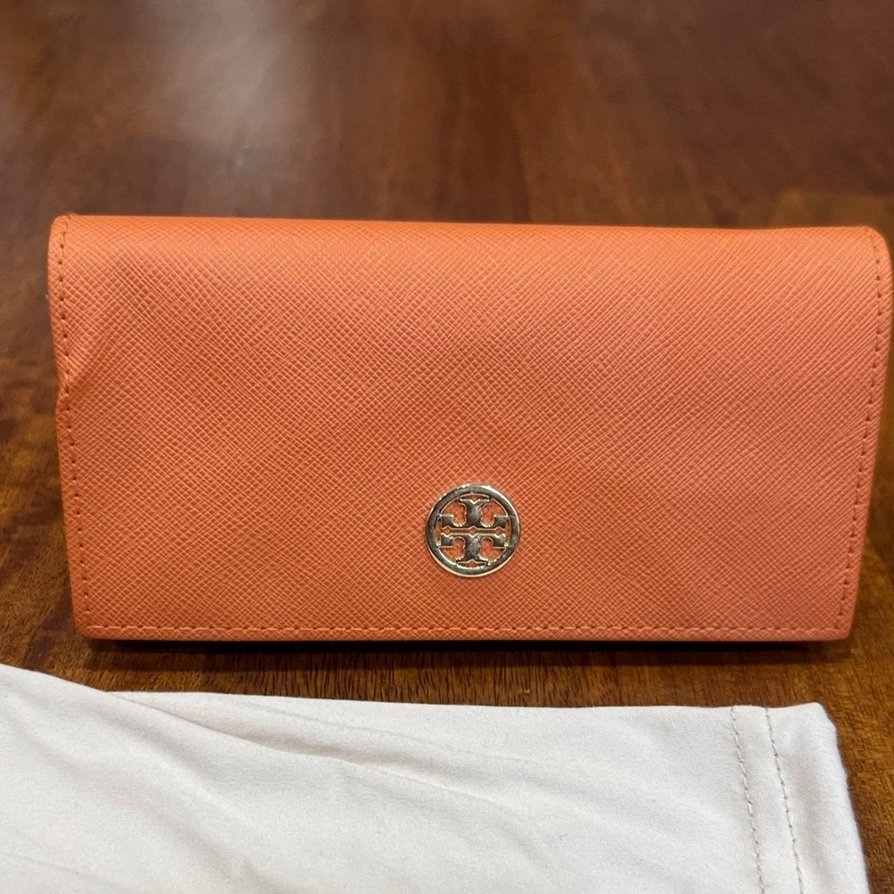 Tory Burch stylish tory
